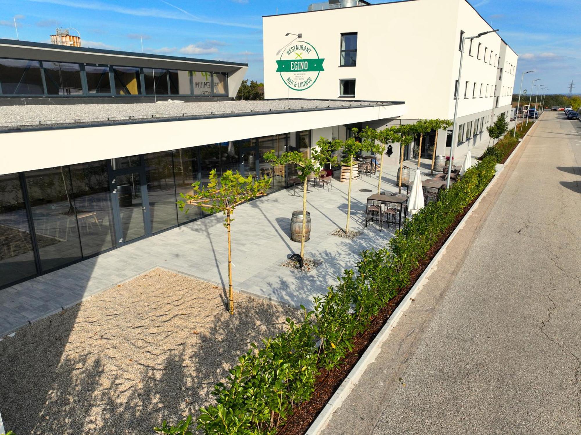 Egino-Premium Hotel, Restaurant & Bar Eggenburg Exterior photo